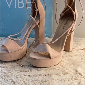 ShoeDazzle Pink Platform